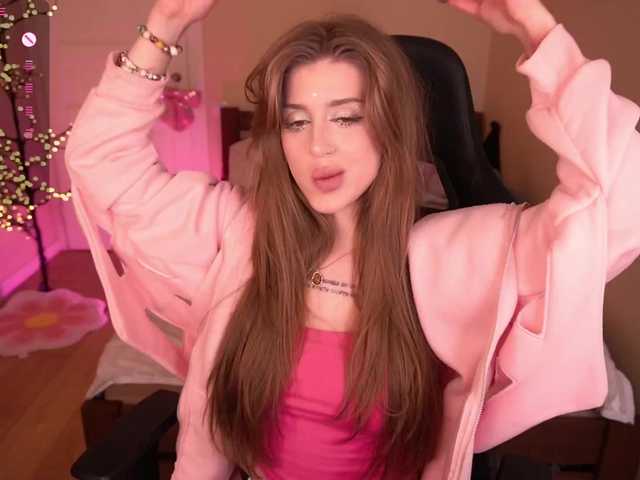 OnlyPenny's BongaCams show and profile