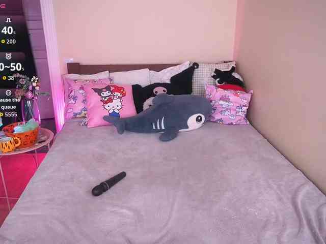 OnlyPenny webcam