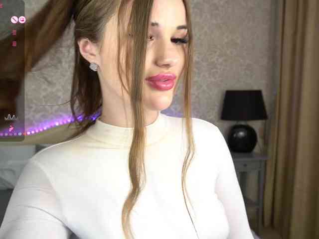 CrystalBliss webcam