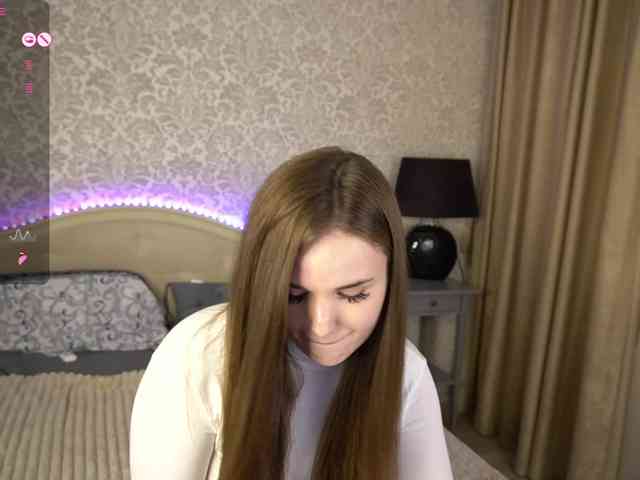 CrystalBliss webcam