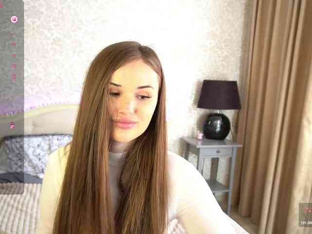 CrystalBliss webcam