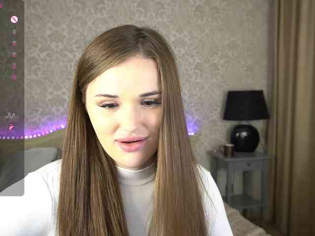 CrystalBliss webcam