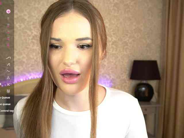 CrystalBliss webcam