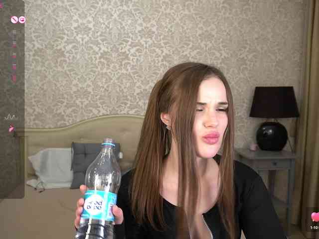 CrystalBliss webcam