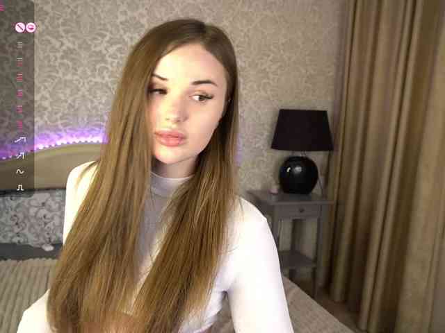CrystalBliss webcam