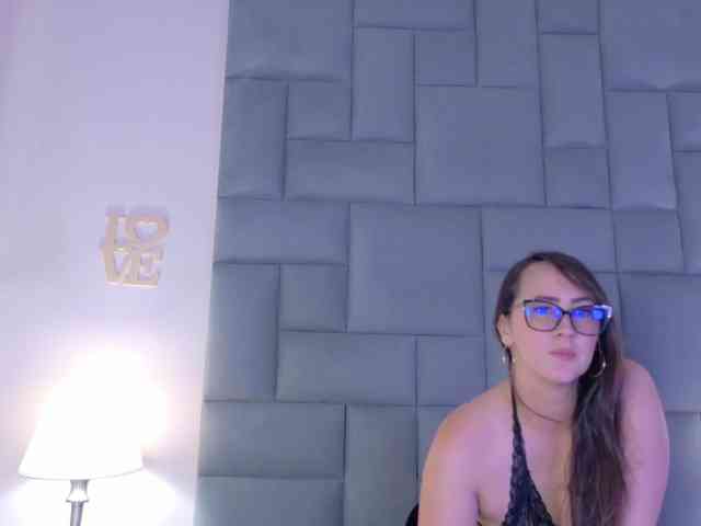 Sienna-Monroe webcam