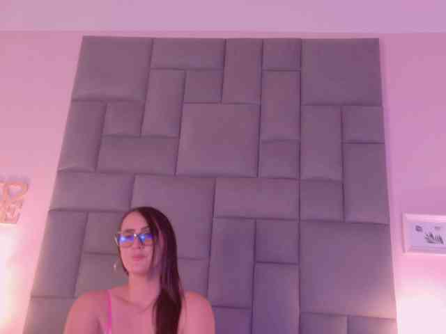 Sienna-Monroe webcam