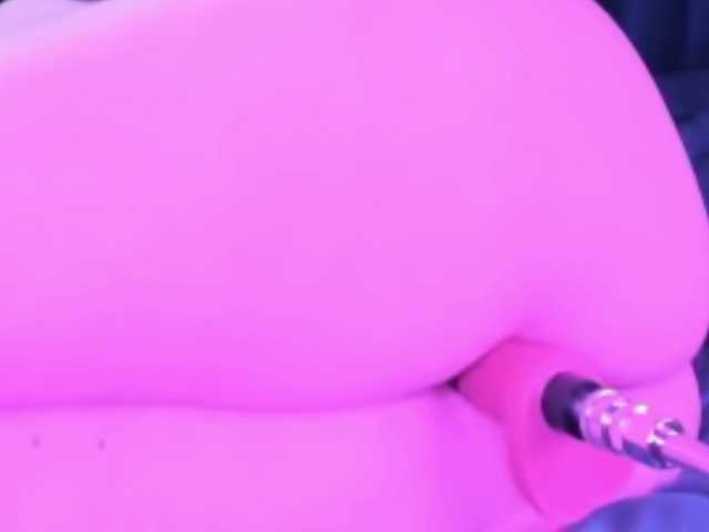 Profile and Statistics for SweetEmptiness on BongaCams