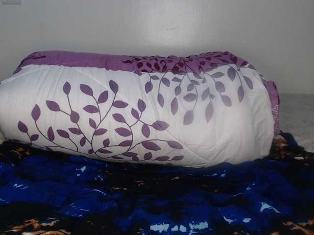 slikypearl's BongaCams show and profile