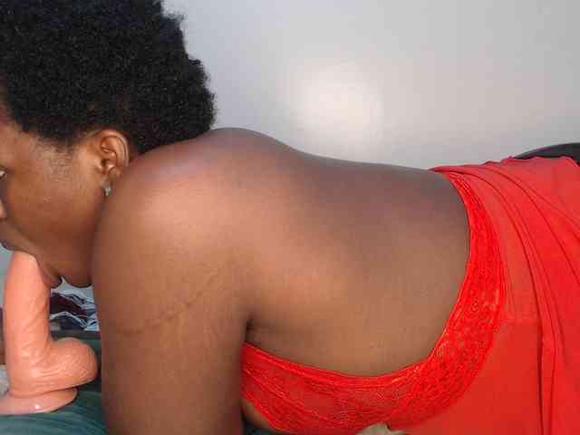 slikypearl webcam