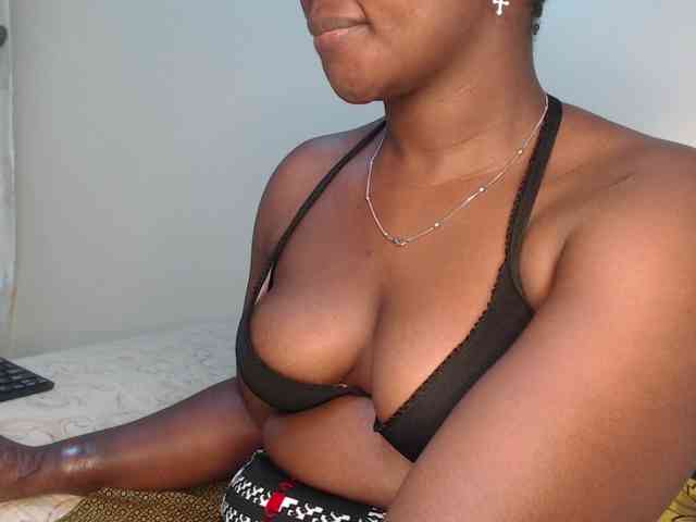 slikypearl webcam