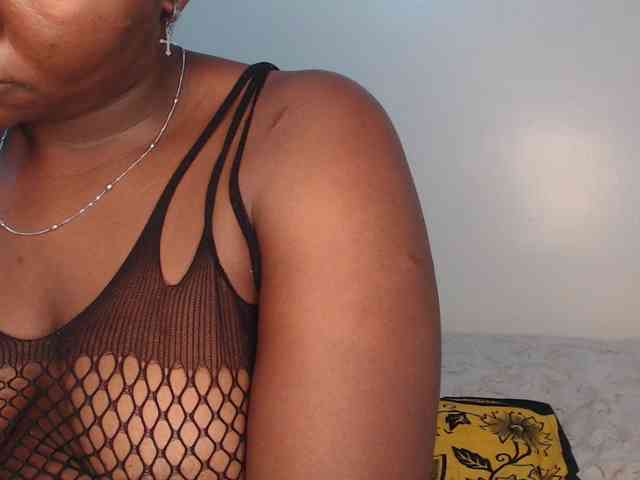 slikypearl webcam