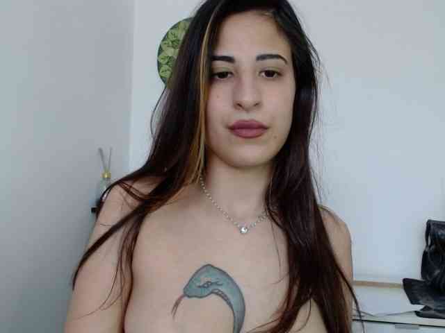 sasha-argent webcam