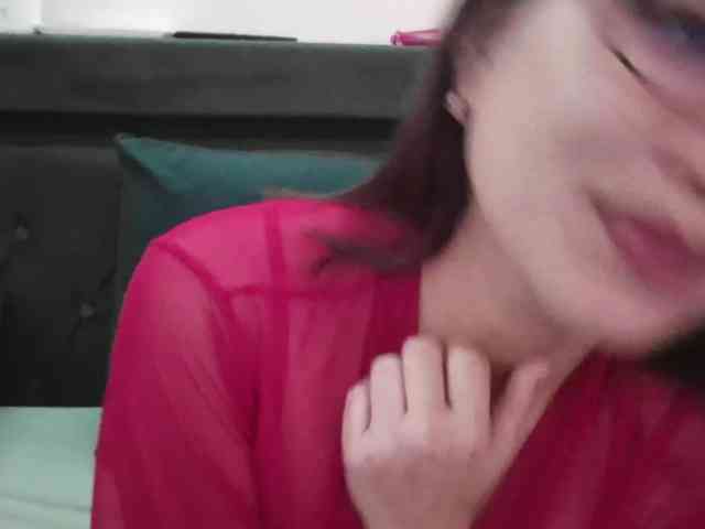 Yumhi18 webcam