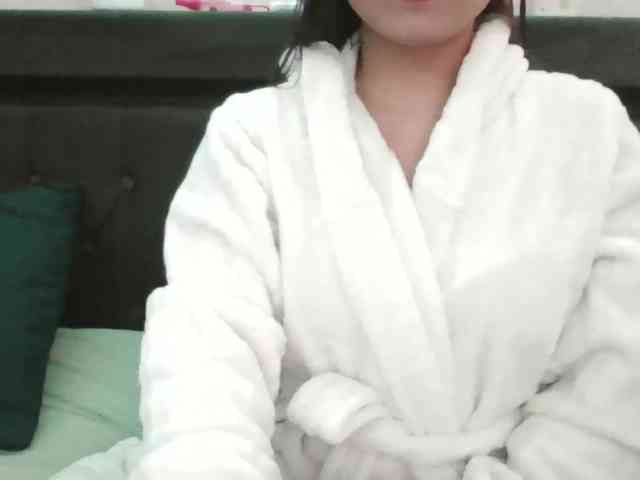 Yumhi18 webcam