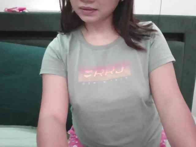 Yumhi18 webcam