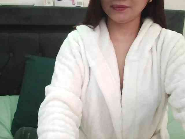 Yumhi18 webcam