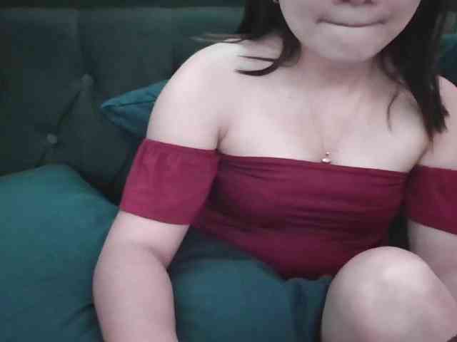 Yumhi18 webcam