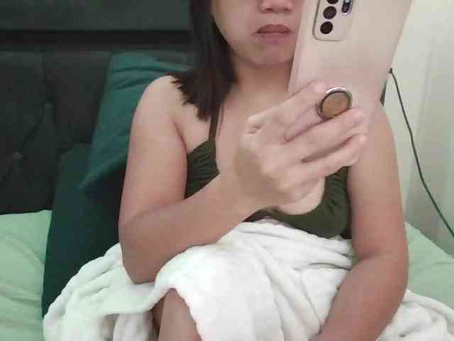 Yumhi18 webcam