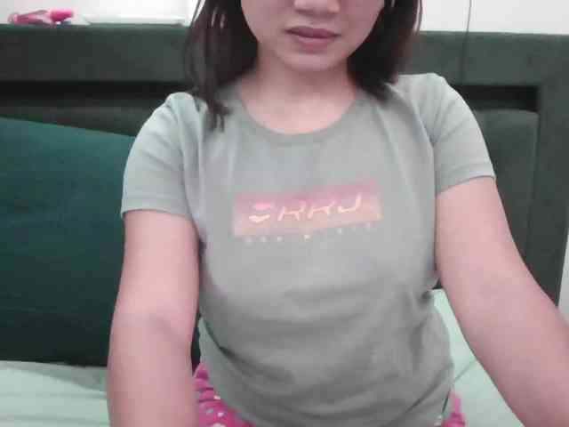 Yumhi18 webcam