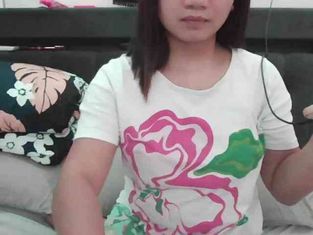 Yumhi18 webcam