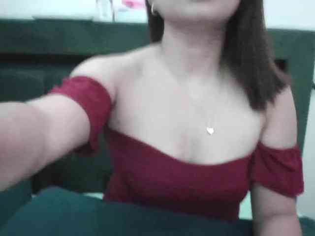 Yumhi18 webcam