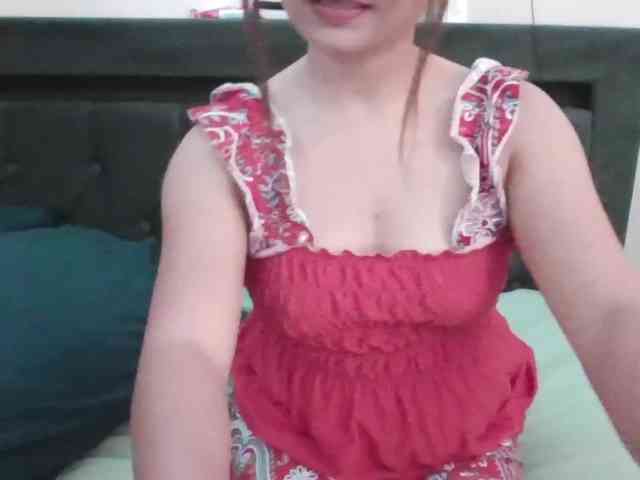 Yumhi18 webcam