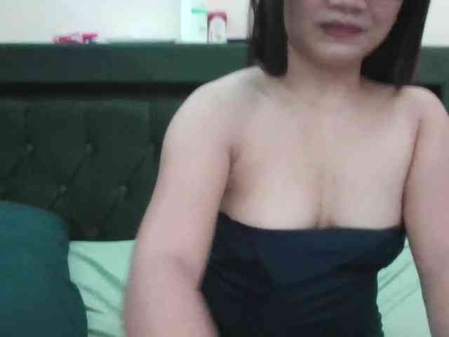 Yumhi18 webcam