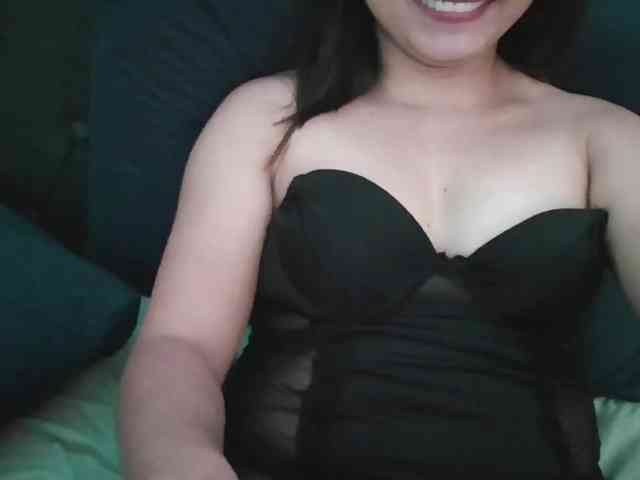 Yumhi18 webcam