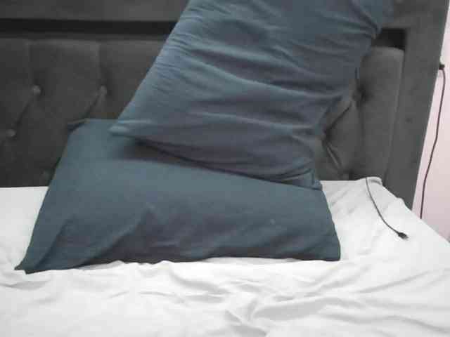 Yumhi18 webcam