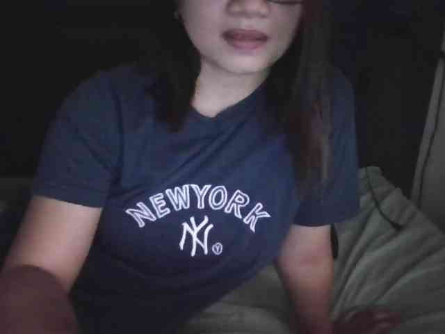 Yumhi18 webcam