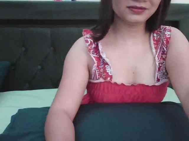 Yumhi18 webcam
