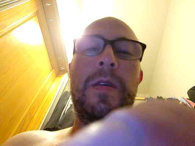 Bobby42085haf1 Live Webcam on BongaCams Bobby42085haf1 Live Webcam on BongaCams