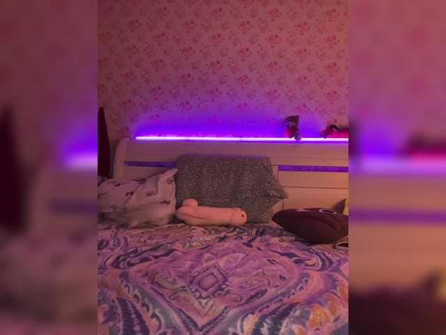 Vishenka69's BongaCams show and profile