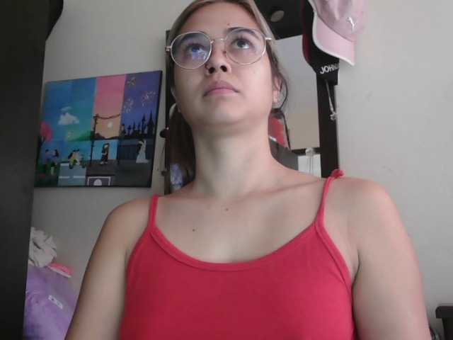 le modèle trianabell est en webcam porno dans un show sur le site bongacams, il possède les tags suivants: Latino/Hispanic,Brunette,Trimmed