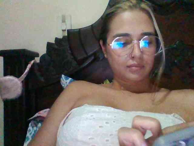 nude chat Trianabell