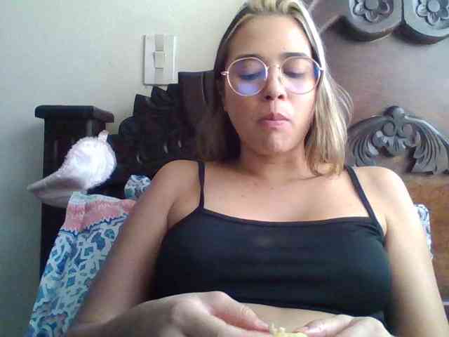 random webcam Trianabell
