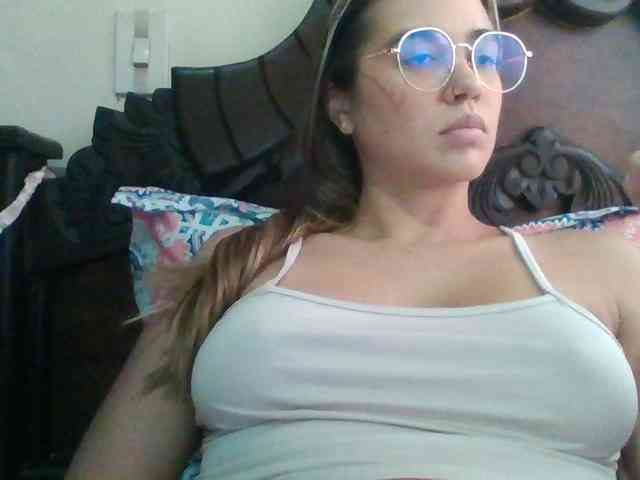 Group chat for 20 39 tokens, Full privates for 30 59 tokens, Privates for 3..., 12