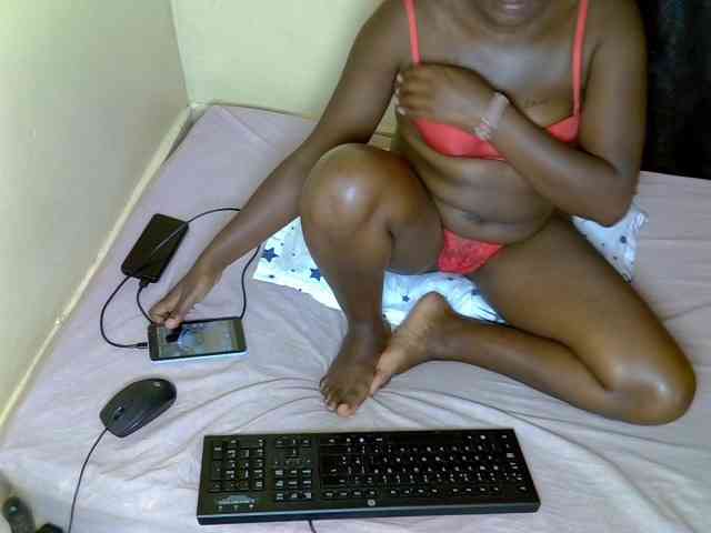 SexyDebie webcam