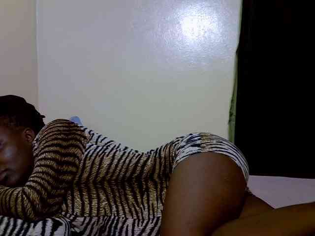 SexyDebie webcam