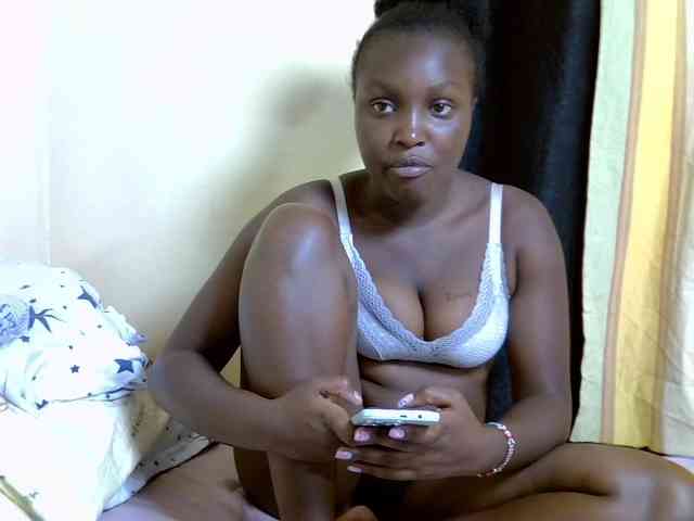 SexyDebie webcam