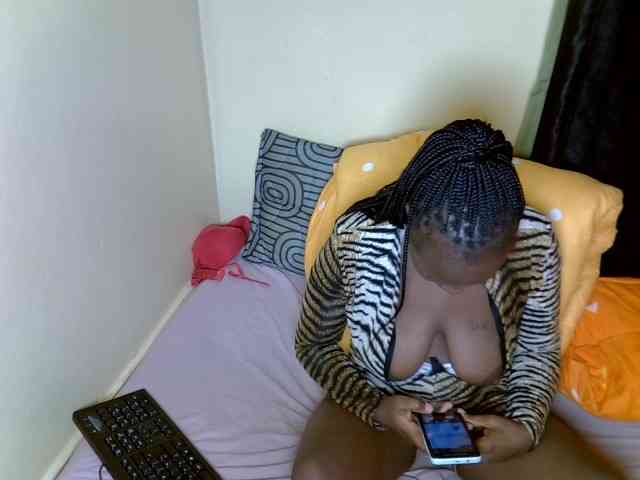 SexyDebie webcam