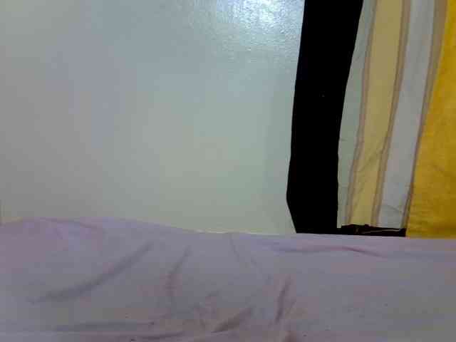 SexyDebie webcam