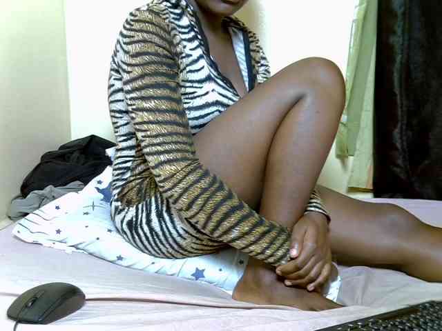 SexyDebie webcam