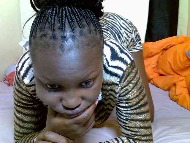 SexyDebie webcam