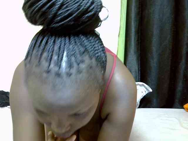 SexyDebie webcam
