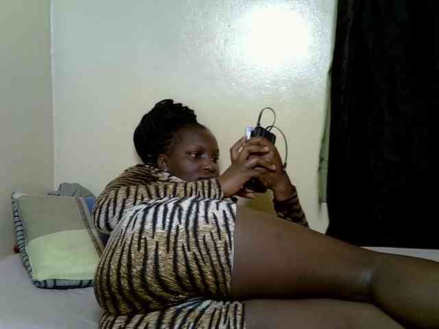 SexyDebie webcam