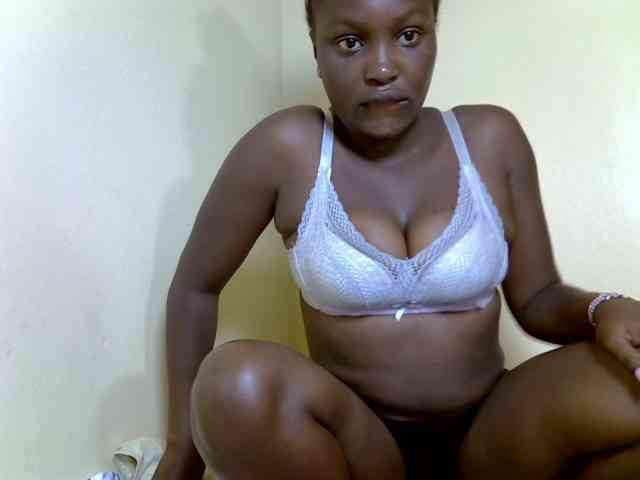 SexyDebie webcam