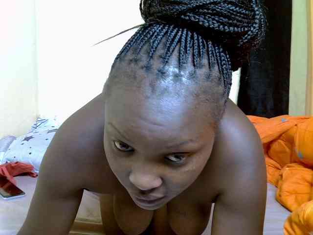 SexyDebie webcam