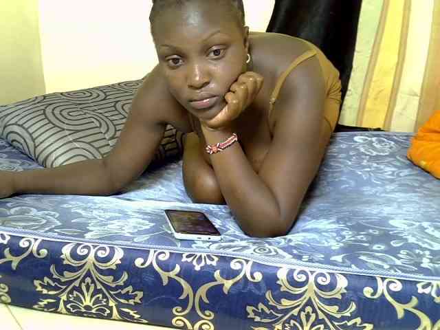 SexyDebie webcam